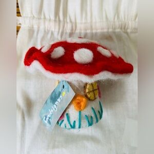 Craftspring Red and White Felt Mushroom ornaments